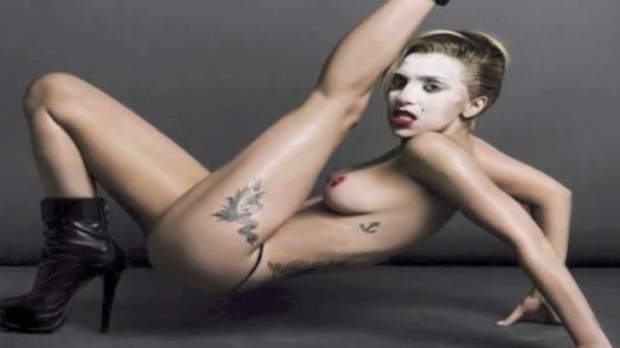 คลิปหลุดนักร้องสาวฝรั่ง เลดี้กาก้า(Lady Gaga) ถ่ายนู้ด แก้ผ้าถอดหมดจนเห็นหี-นมแบบไม่เซ็น