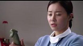 ดูหนังอิโรติกเกาหลี คนไข้จิตตกควยไม่แข็ง Love Clinic หมอเลยใช้วิธีเด็ดxxx เอาหีหมอสาวเสียบควยคนไข้ ควยแข็งเพราะหีหมอแท้ๆ